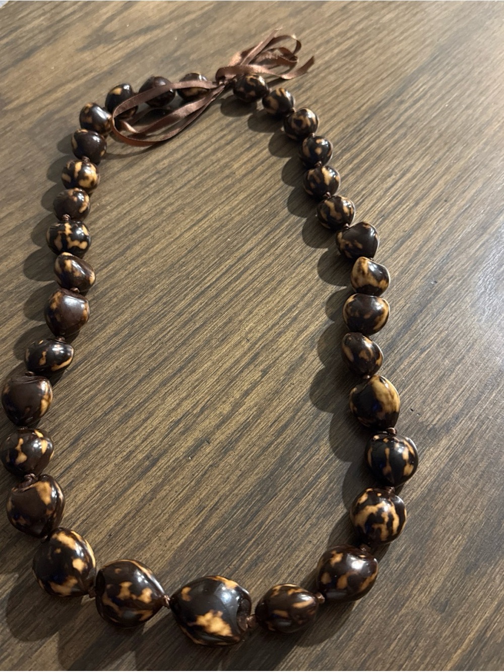 NEW Hawaiian Kukui Nut Lei Necklace Brown Tan Tiger Marbled Luau Graduation 32